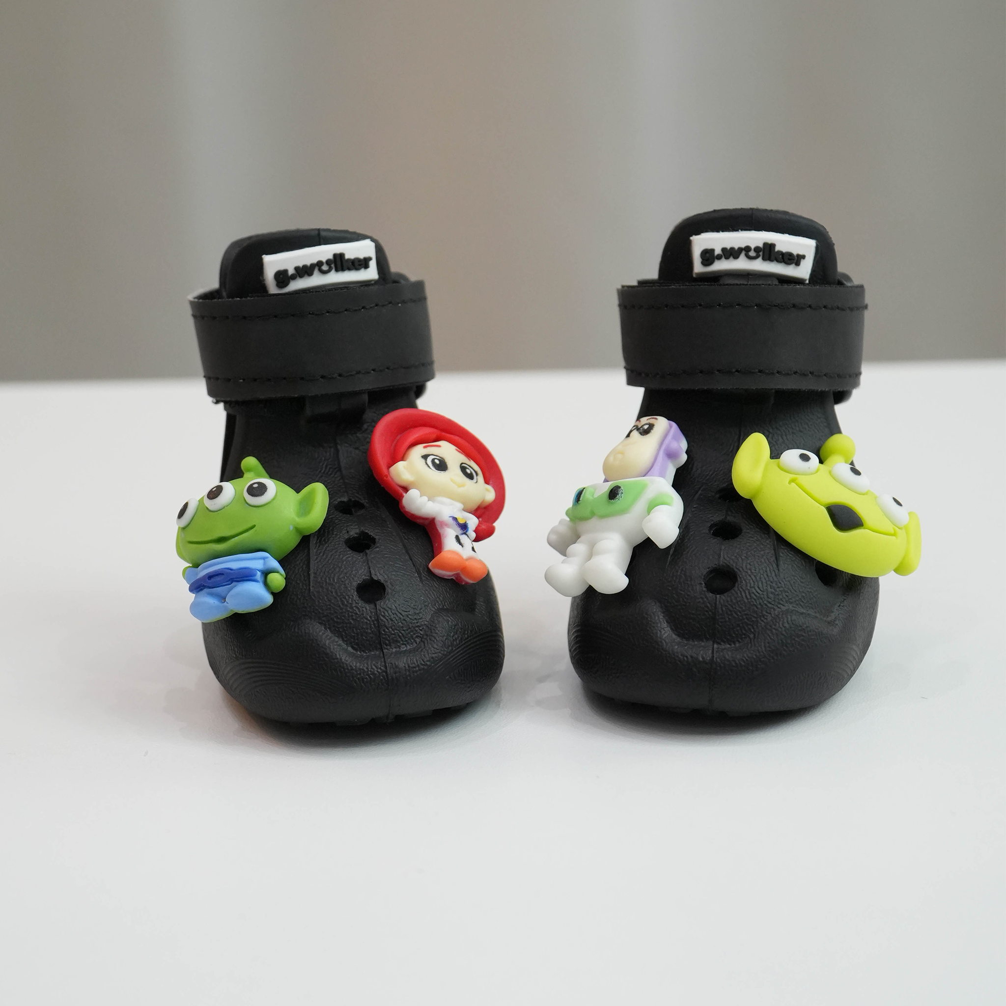 Cloud Walk in Black Sesame