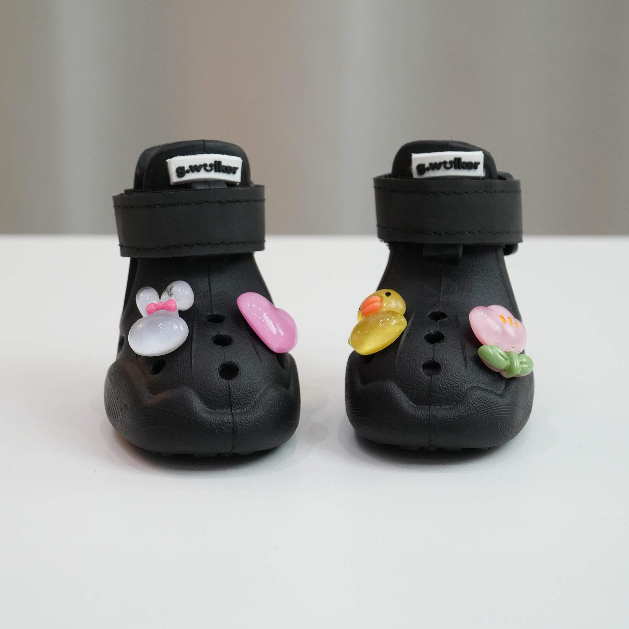 Cloud Walk in Black Sesame