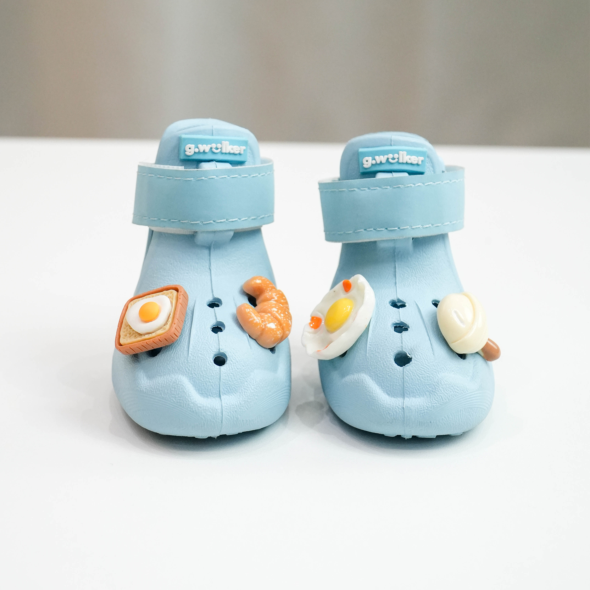 Cloud Walk in Blue Cream