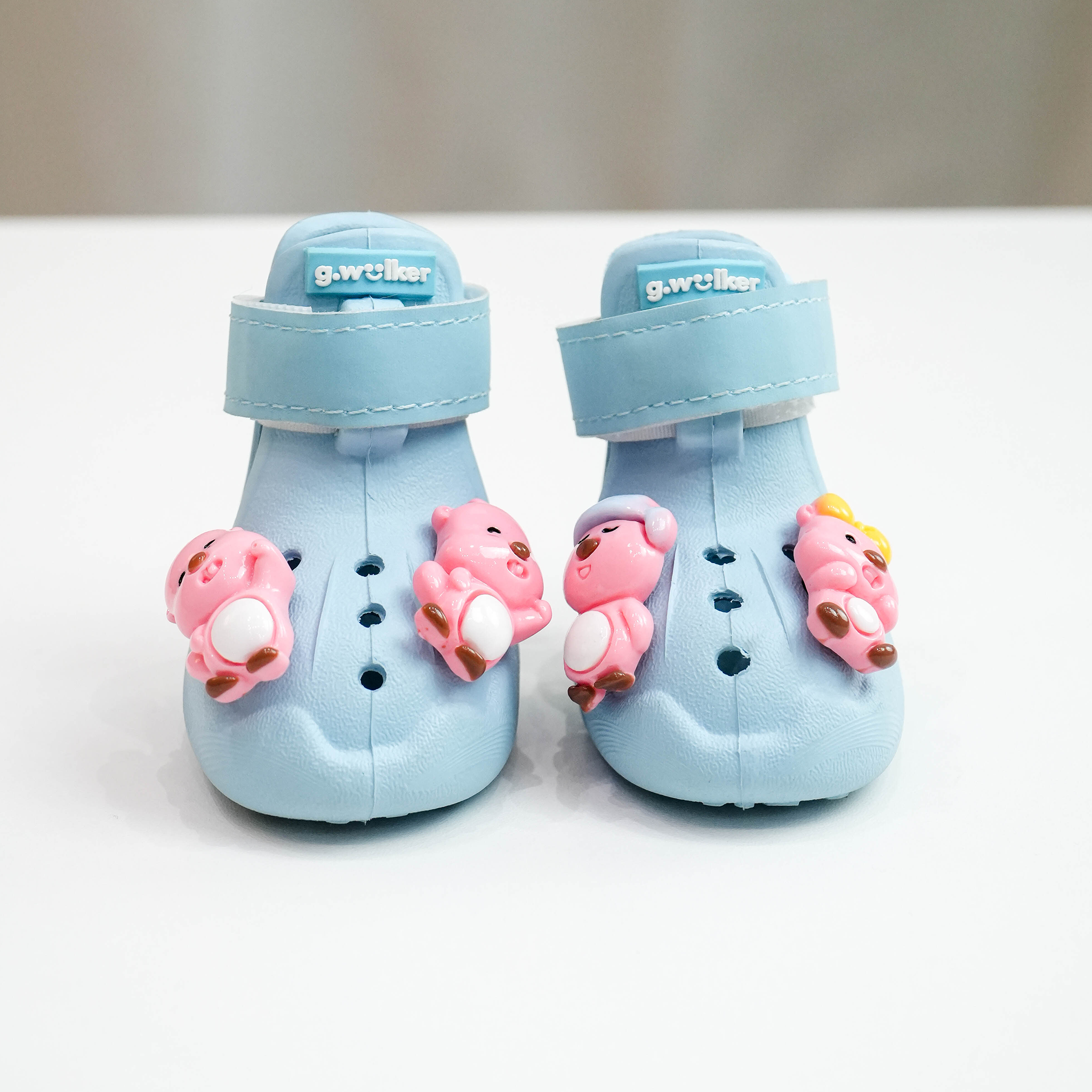 Cloud Walk in Blue Cream