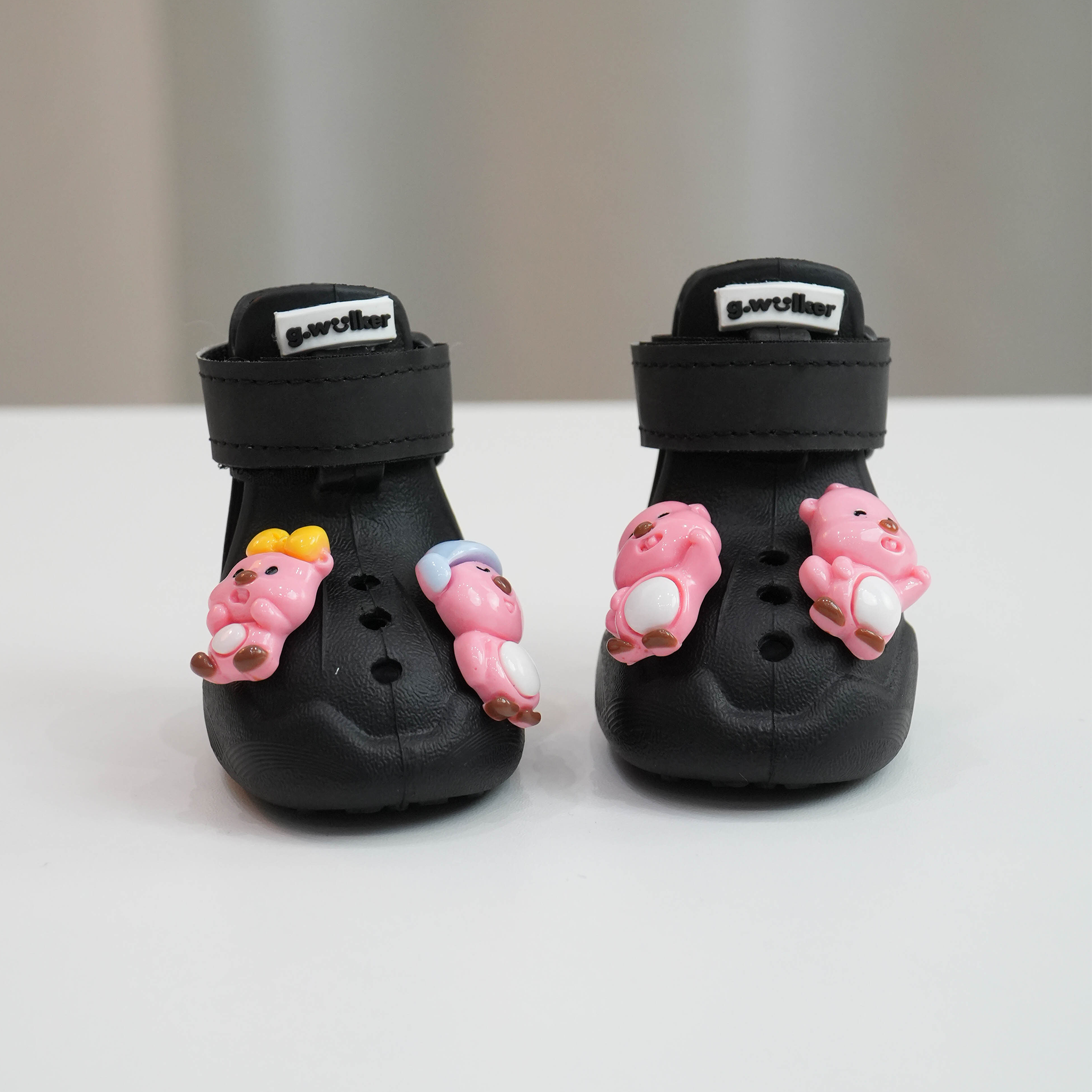 Cloud Walk in Black Sesame